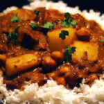 Vindaloo Sauce Unveiled: Spicy Origins & Bold Flavors