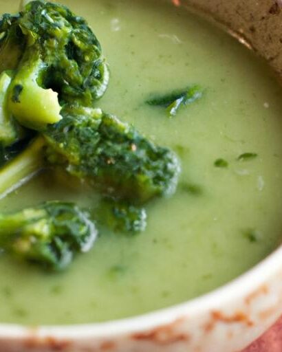 Broccoli Soup Bliss: A Nutritious Comfort in a Bowl