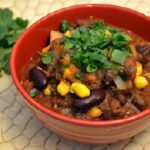 Hearty & Easy Beef Chili: Perfect Weeknight Comfort Meal