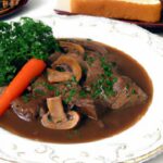 Rich & Savory Homemade Beef Gravy Recipe You’ll Love