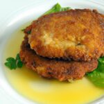 Crispy Pan-Fried Chicken Cutlets: A Flavorful Homemade Guide