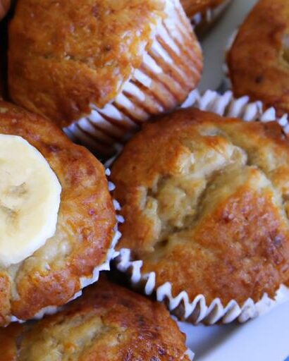 Wholesome Greek Yogurt Banana Muffins: A Tasty Twist