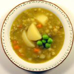 Hearty Slow Cooker Split Pea Soup: Vegetarian & Easy Guide